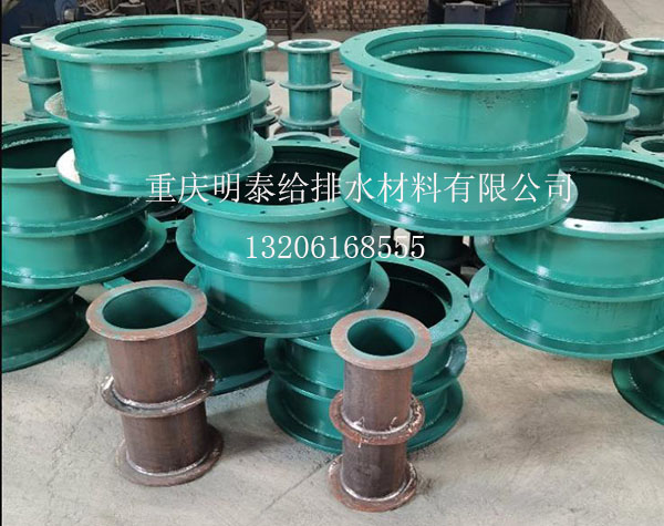 在采用柔性防水套管時對內部密封的要求比較嚴格