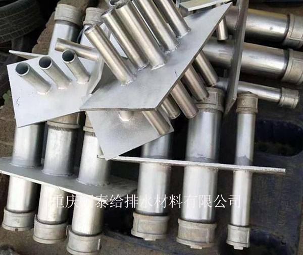 在樓板上添加04FS02柔性密閉套管如何做好防護措施 在樓板上添加04FS02柔性密閉套管如何做好防護措施